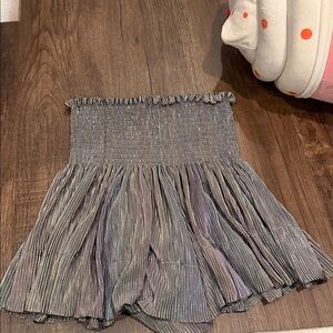 Shimmering Gray Pleated Skirt